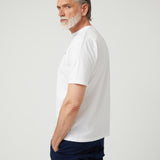 Camiseta Básica Logo en Blanco
