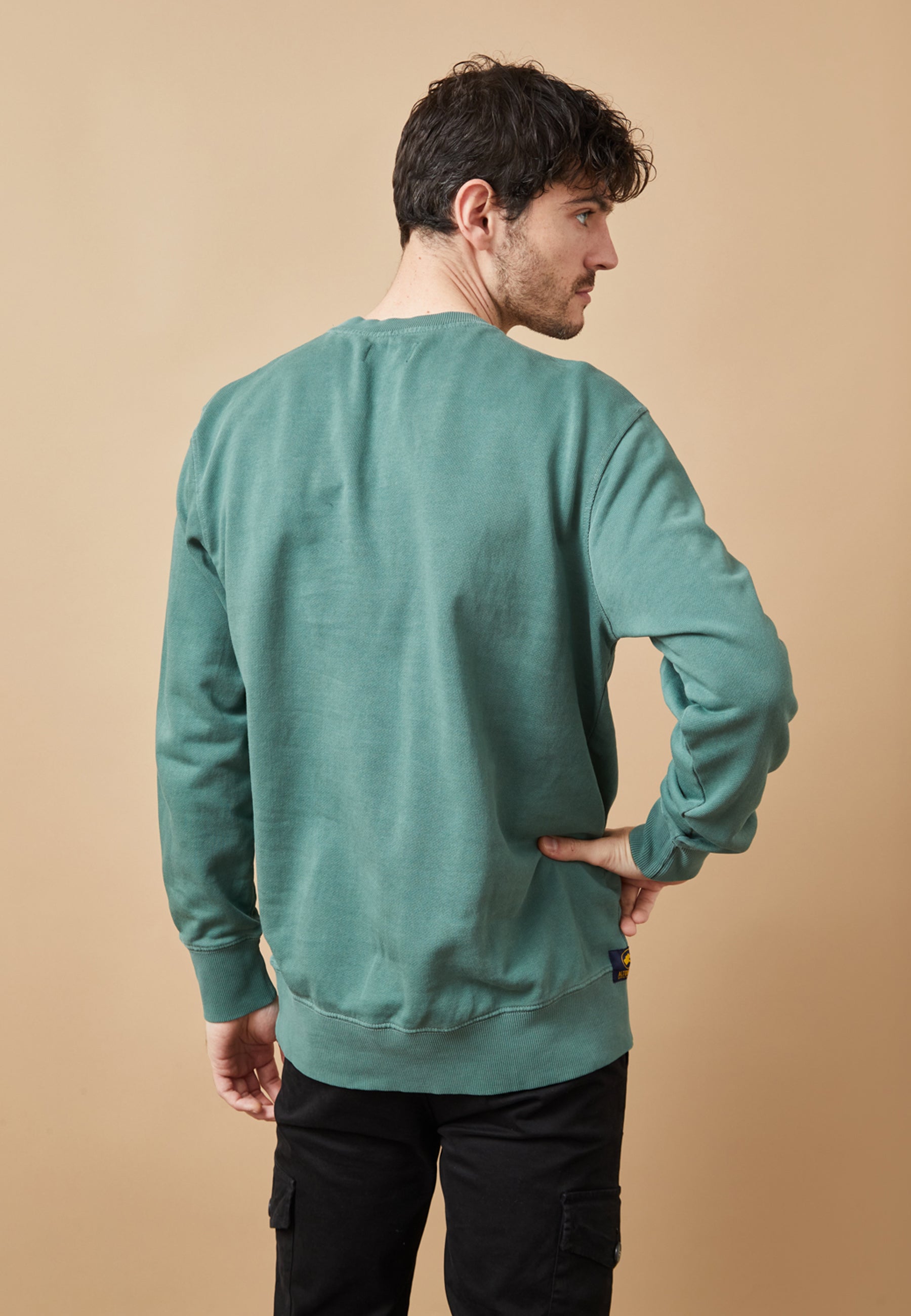 ROPA SUDADERA VERDE OSCURO 