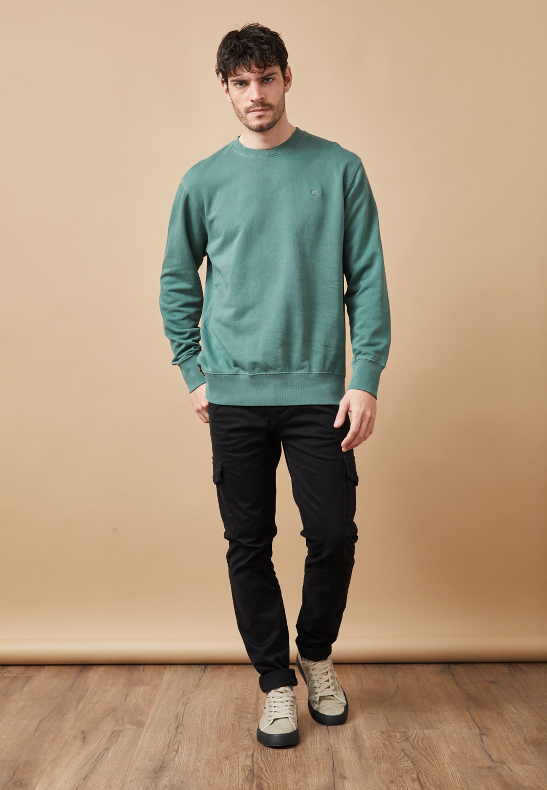 ROPA SUDADERA VERDE OSCURO 