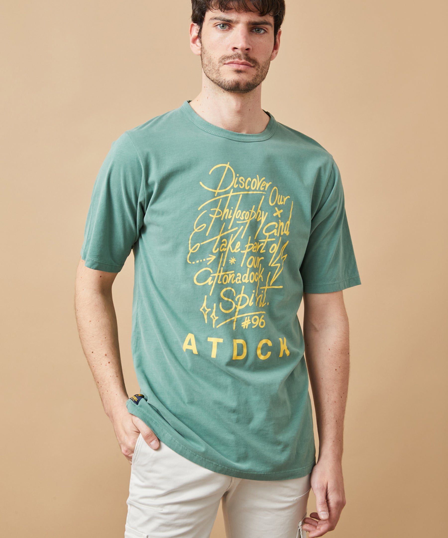 ROPA CAMISETA VERDE OSCURO