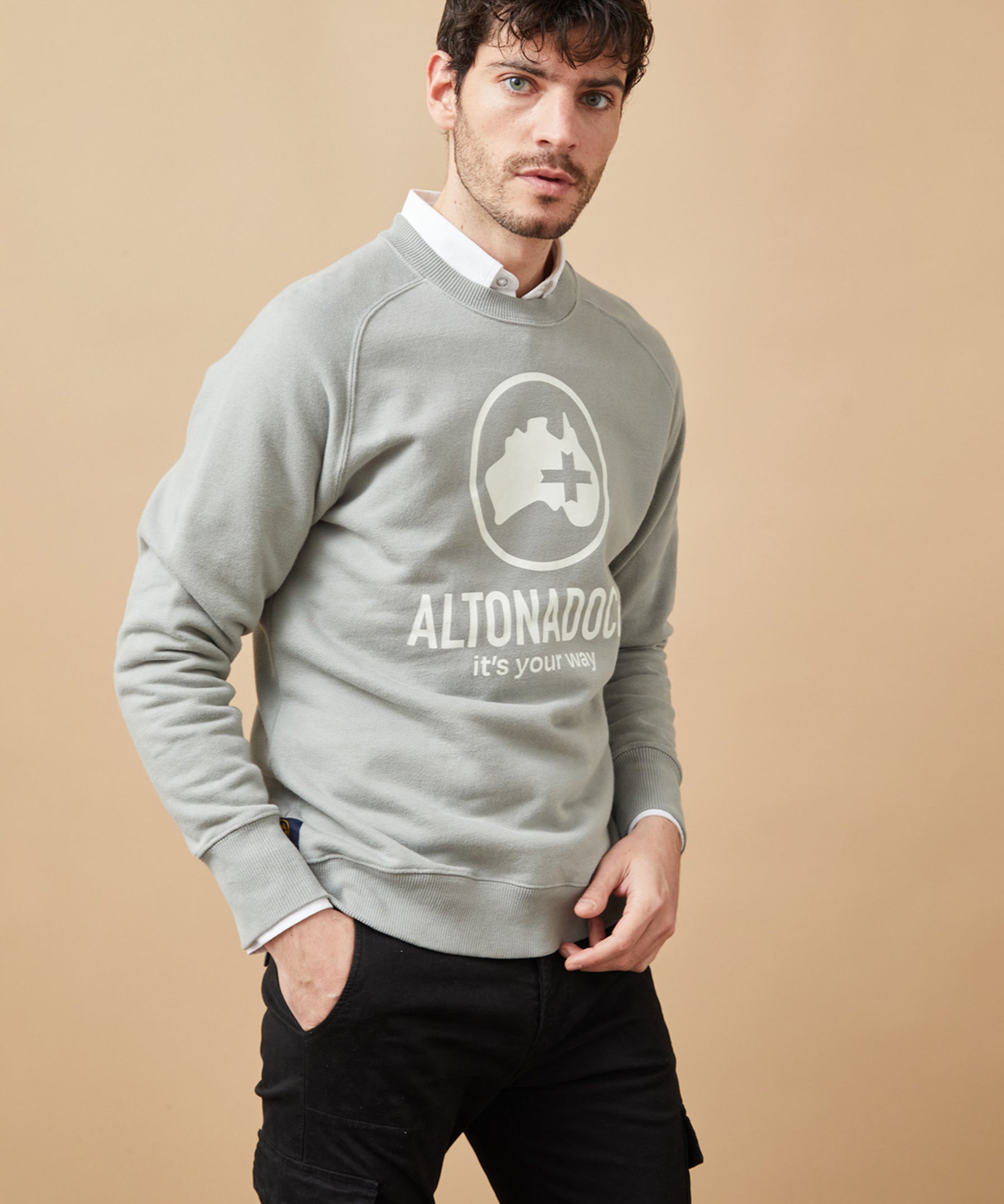 ROPA SUDADERA GRIS