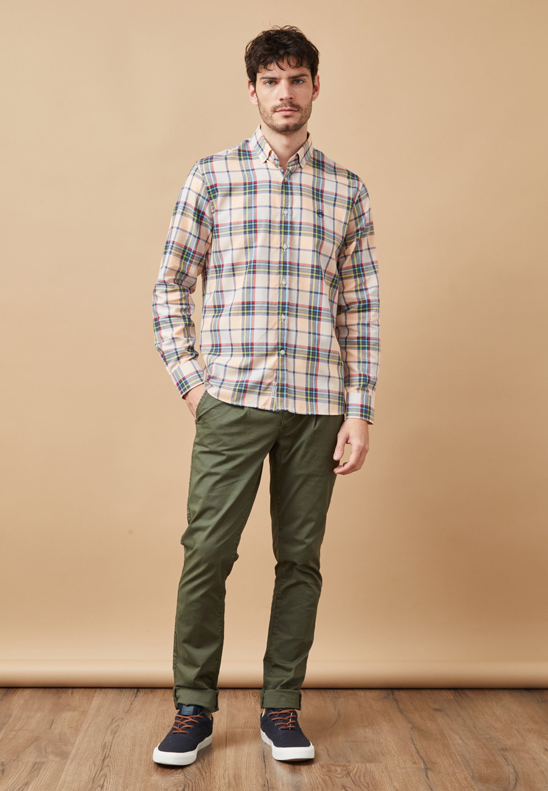 ROPA CAMISA VERDE