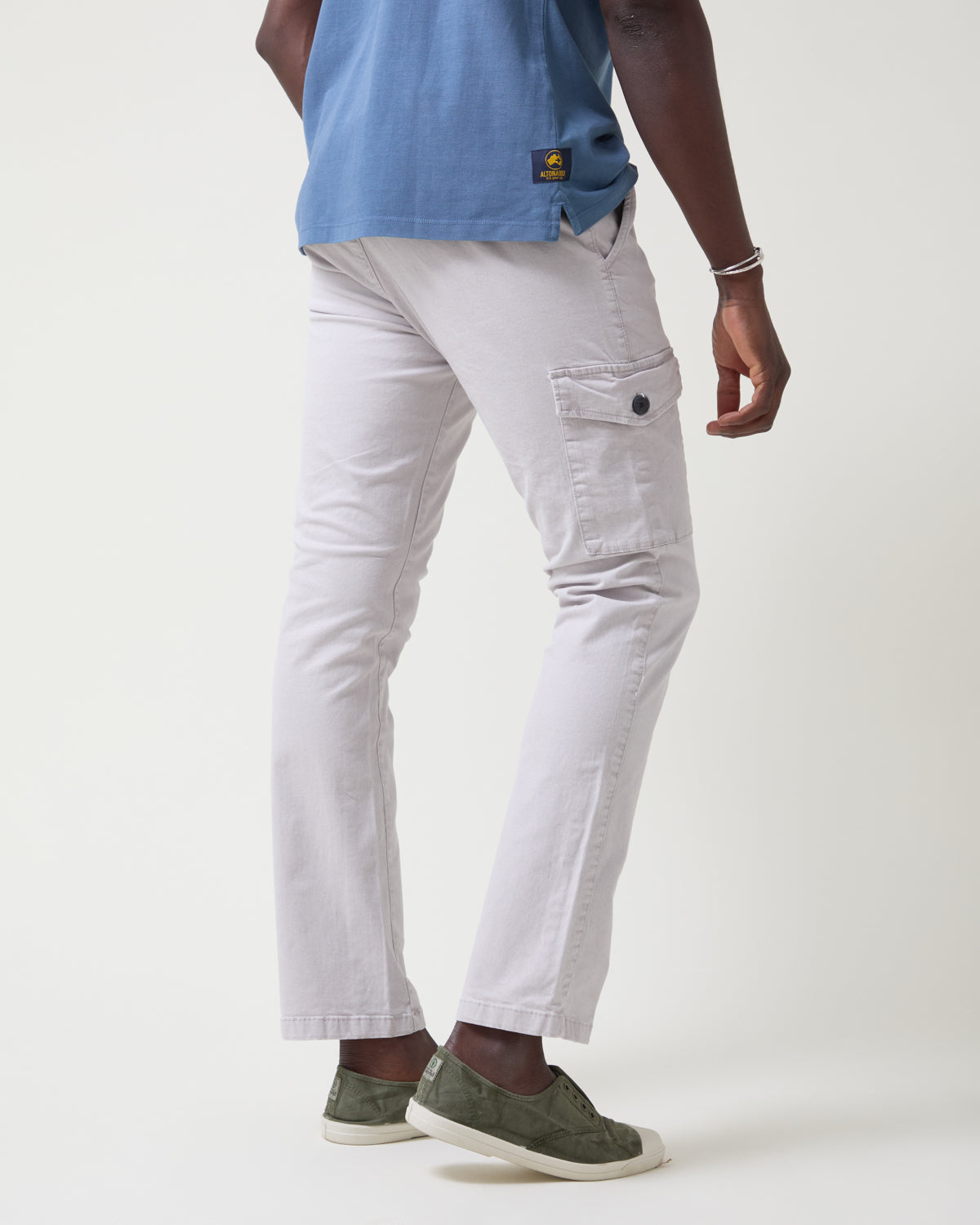 Jeans cargo hombre