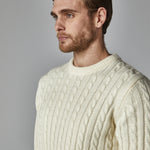 Jersey trenzado cuello vuelto hombre