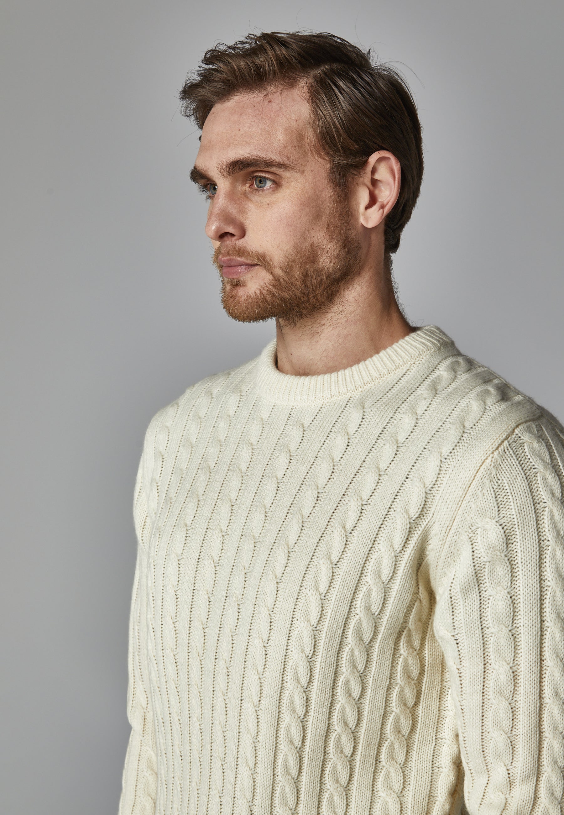 Jersey trenzado cuello vuelto hombre
