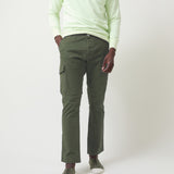 Pantalón cargo verde hombre