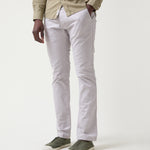 Pantalón corte regular hombre