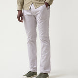Pantalón corte regular hombre